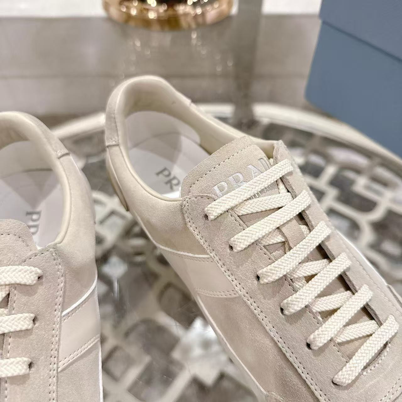 ua Pra*a sneakers