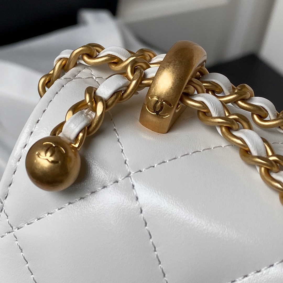 Ch*el small 24c flap bag as2649 22×14.5×8cm