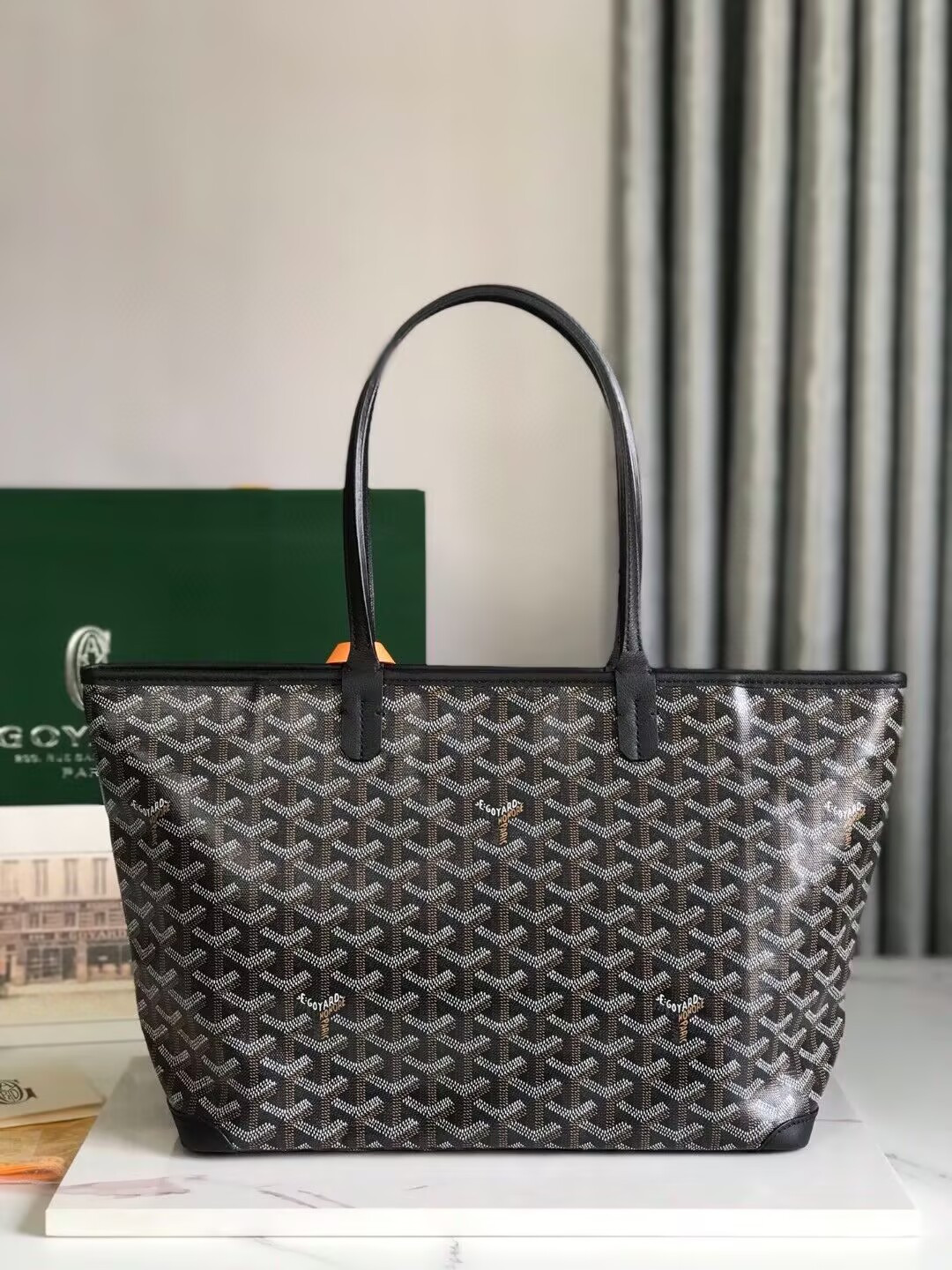 Go*ard artois bag 25 x14 x30cm