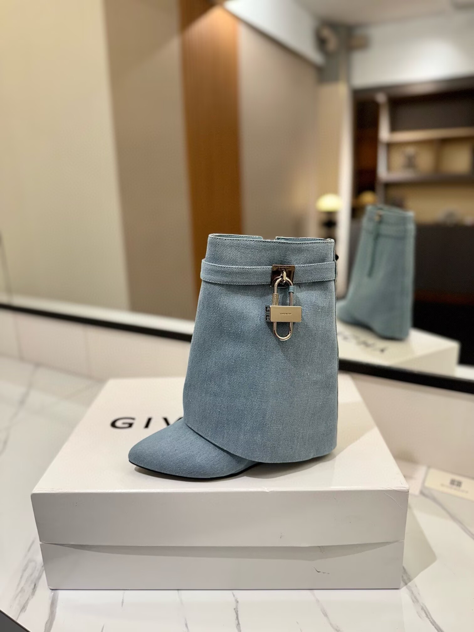 UA Givenchy Boots