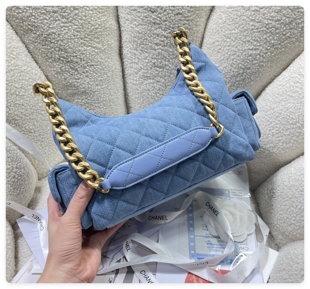 Ch*el cruise 2024/25 large hobo bag washed denim & gold-tone metal blue  22x 31x 15cm