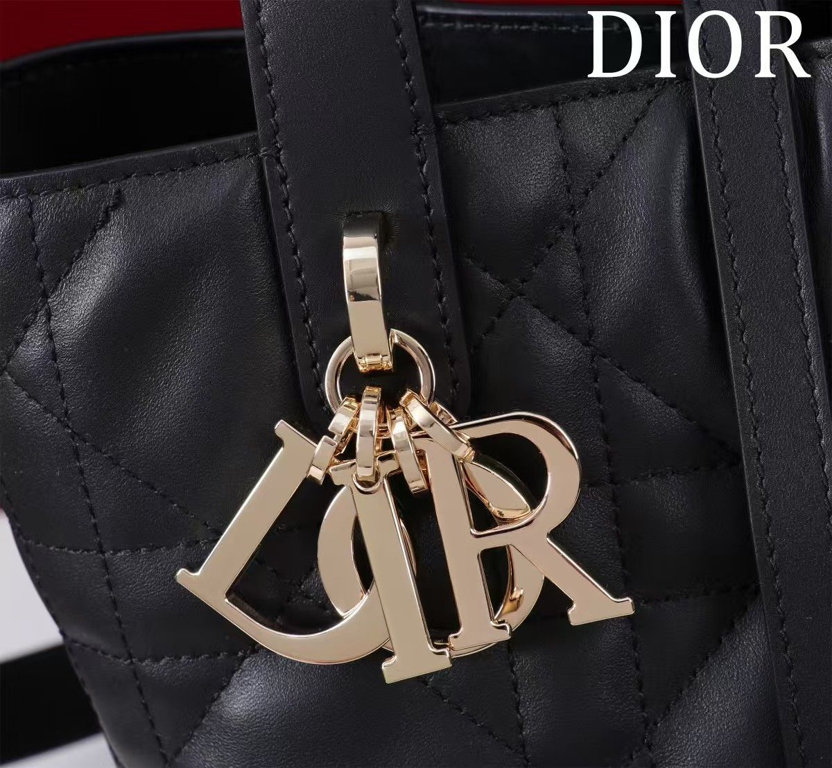 D*or small D*or toujours vertical tote bag 18.5 x 18.5 x 12 cm