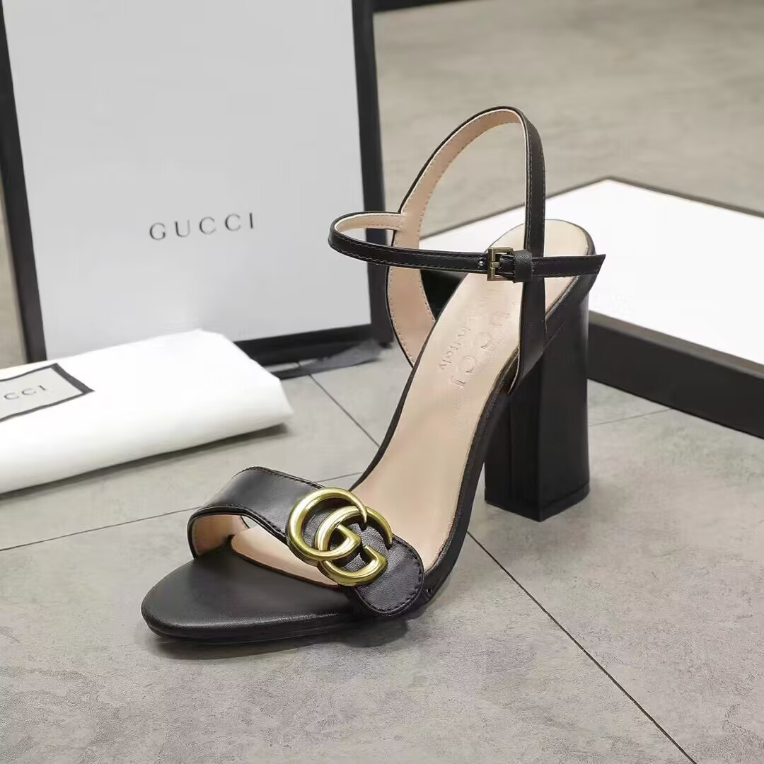 ua G*u*i horsebit heeled sandal