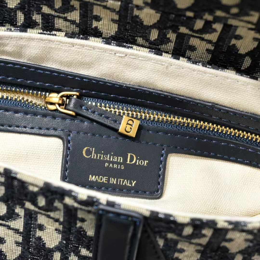 D*or obligue saddle 25*20*6