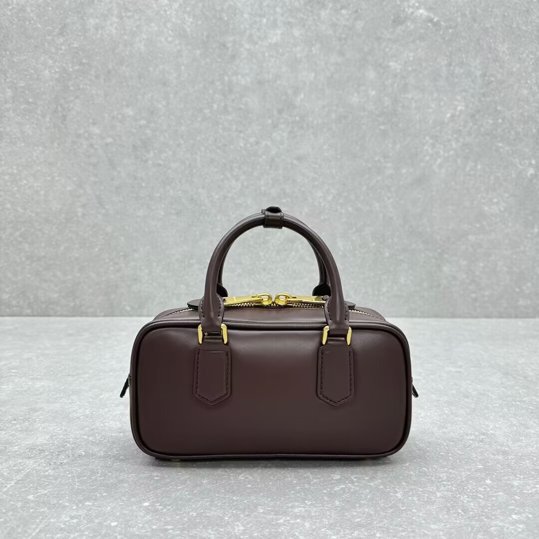 MIU MIU Arcadie leather bag 10.5x22x7.5cm