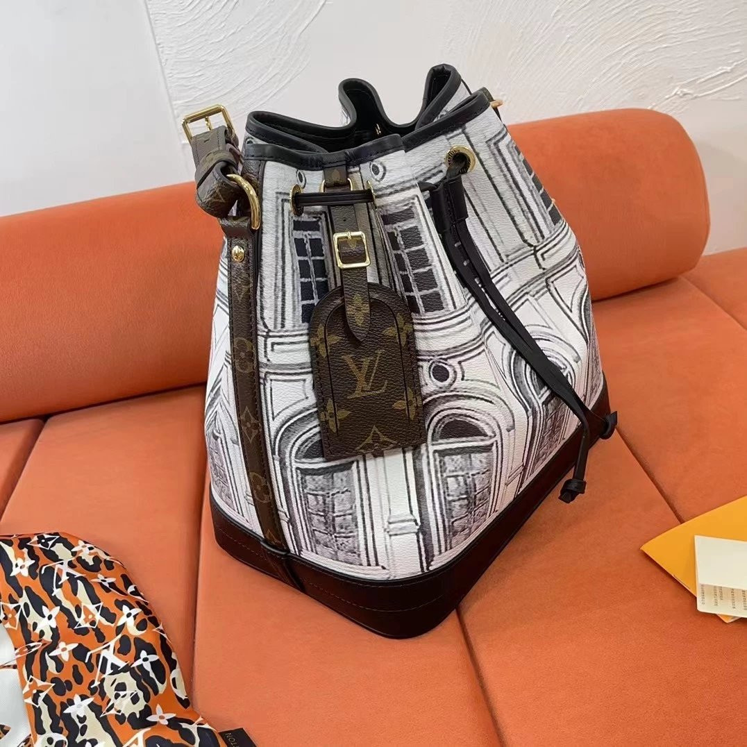 LV NOE MM M59105
