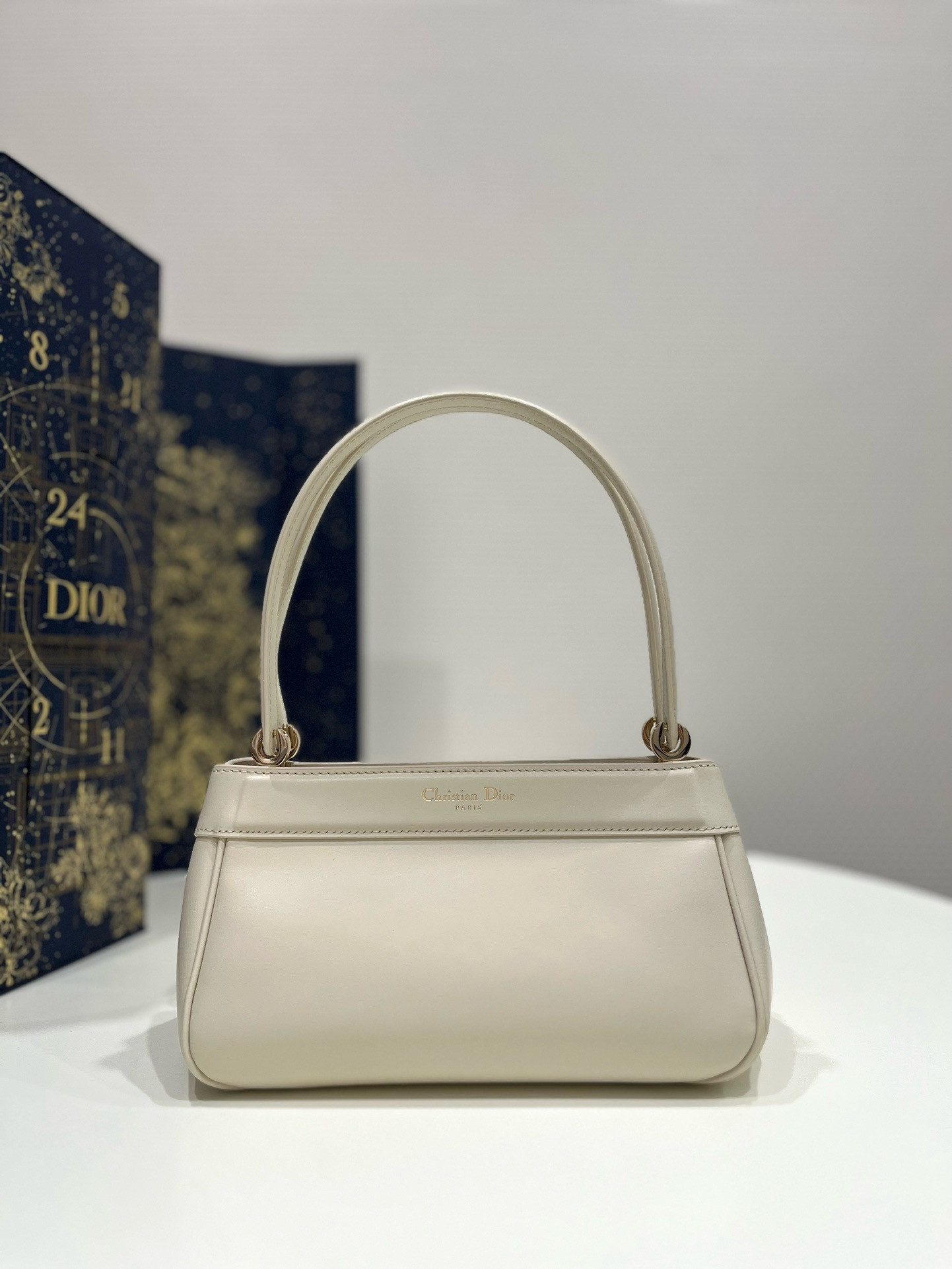 ch**an D*or small D*or key bag 8.5x5x4.5 in