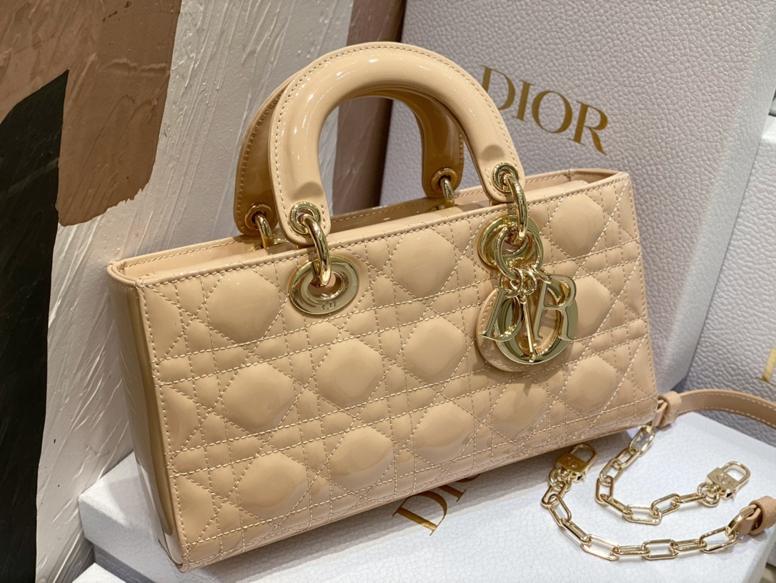 D*or small lady d-joy bag biscuit patent