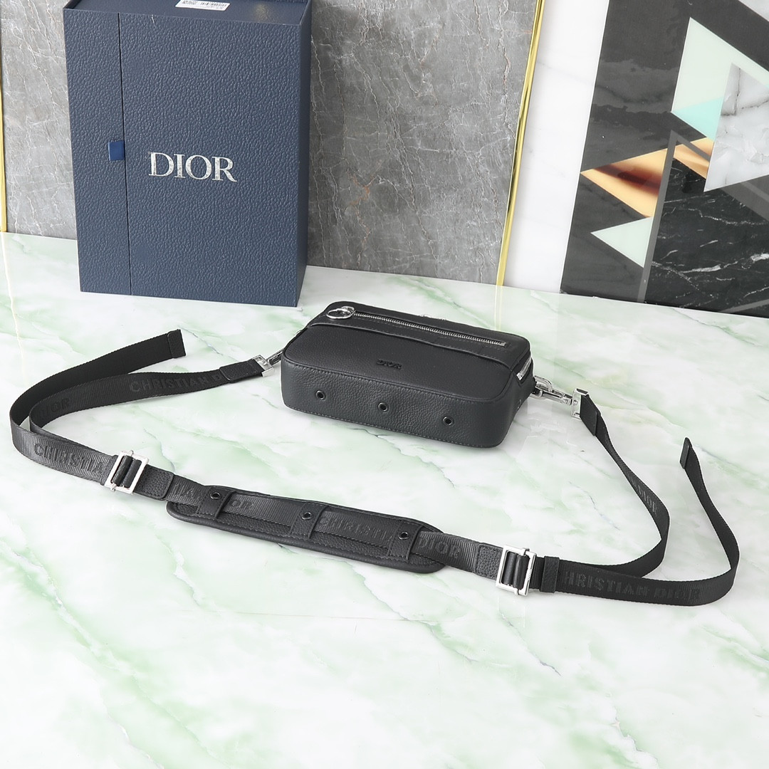 D*or safari bag with strap black 8.5 x 6 x 2.5 inches