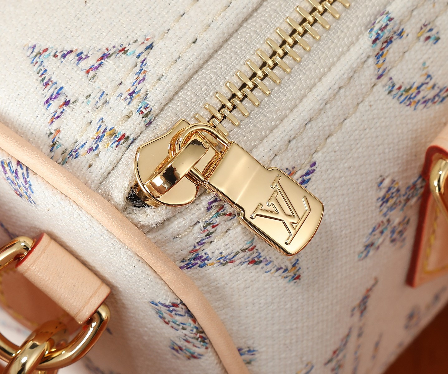 LV Speedy Bandoulière 20 M24709 8.1 x 5.3 x 4.7 inches