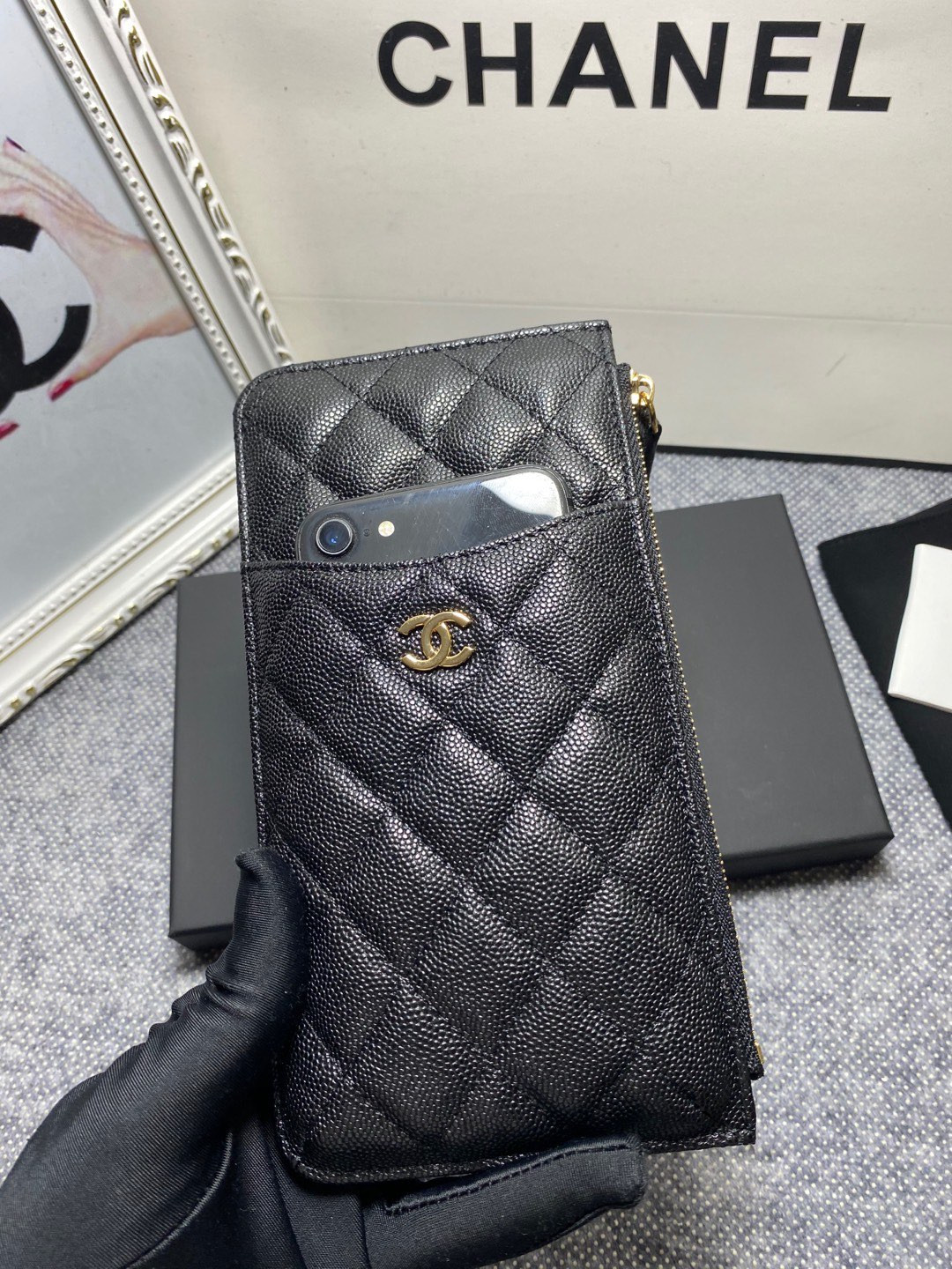 Ch*el long zipped wallet 19-11cm