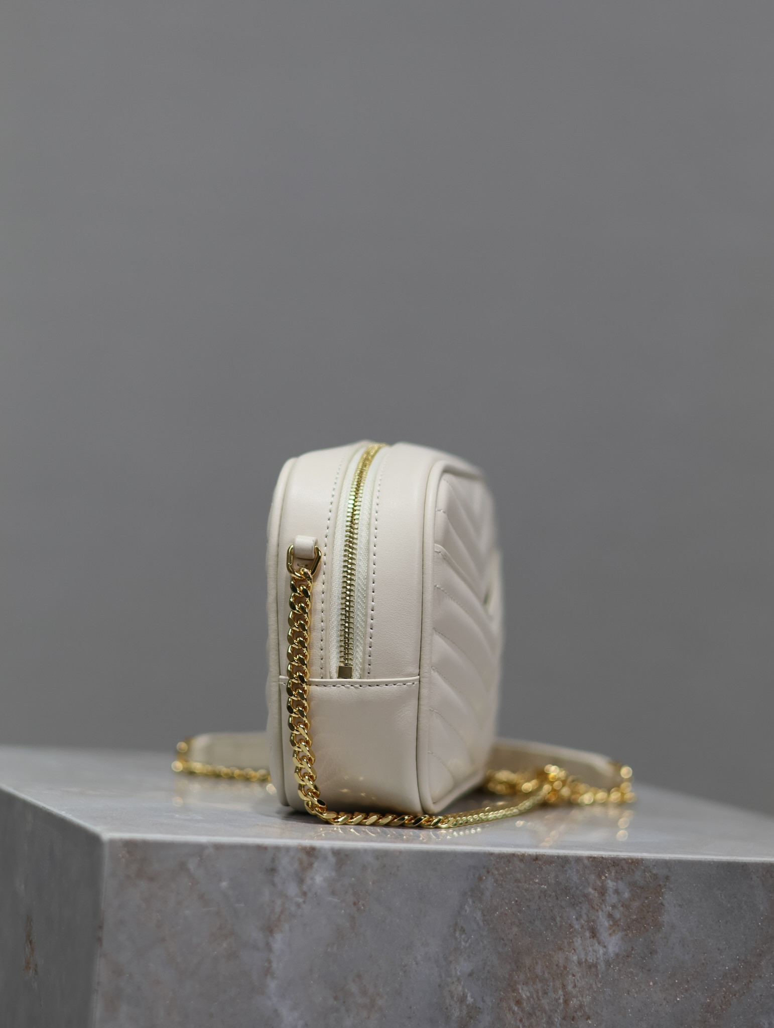 Y*L mini lou in quilted leather 7.5 x 4.1 x 2 inches