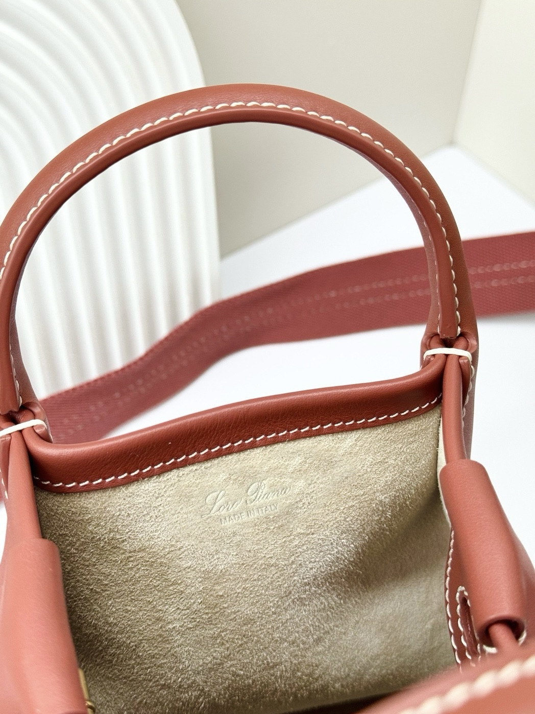 L**o p*ana micro bale bag  smooth calfskin 23 x 16 x 14 cm