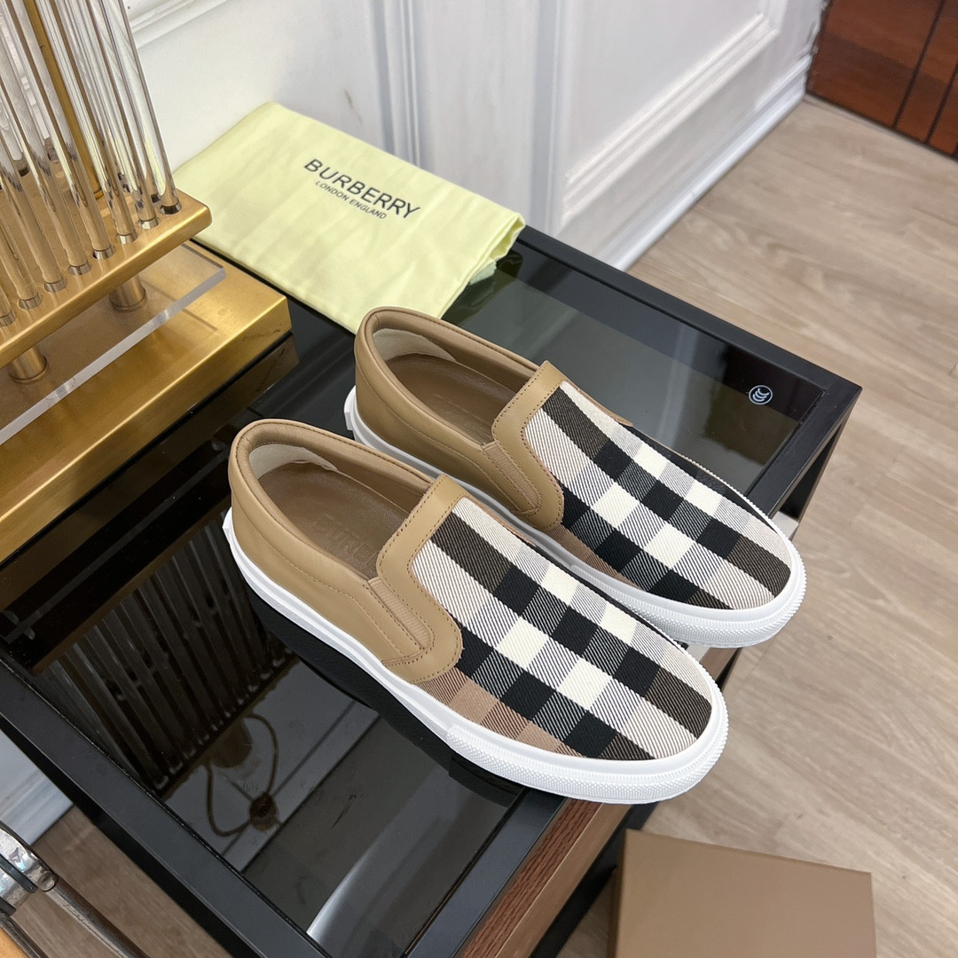 ua B**rry slip on sneakers