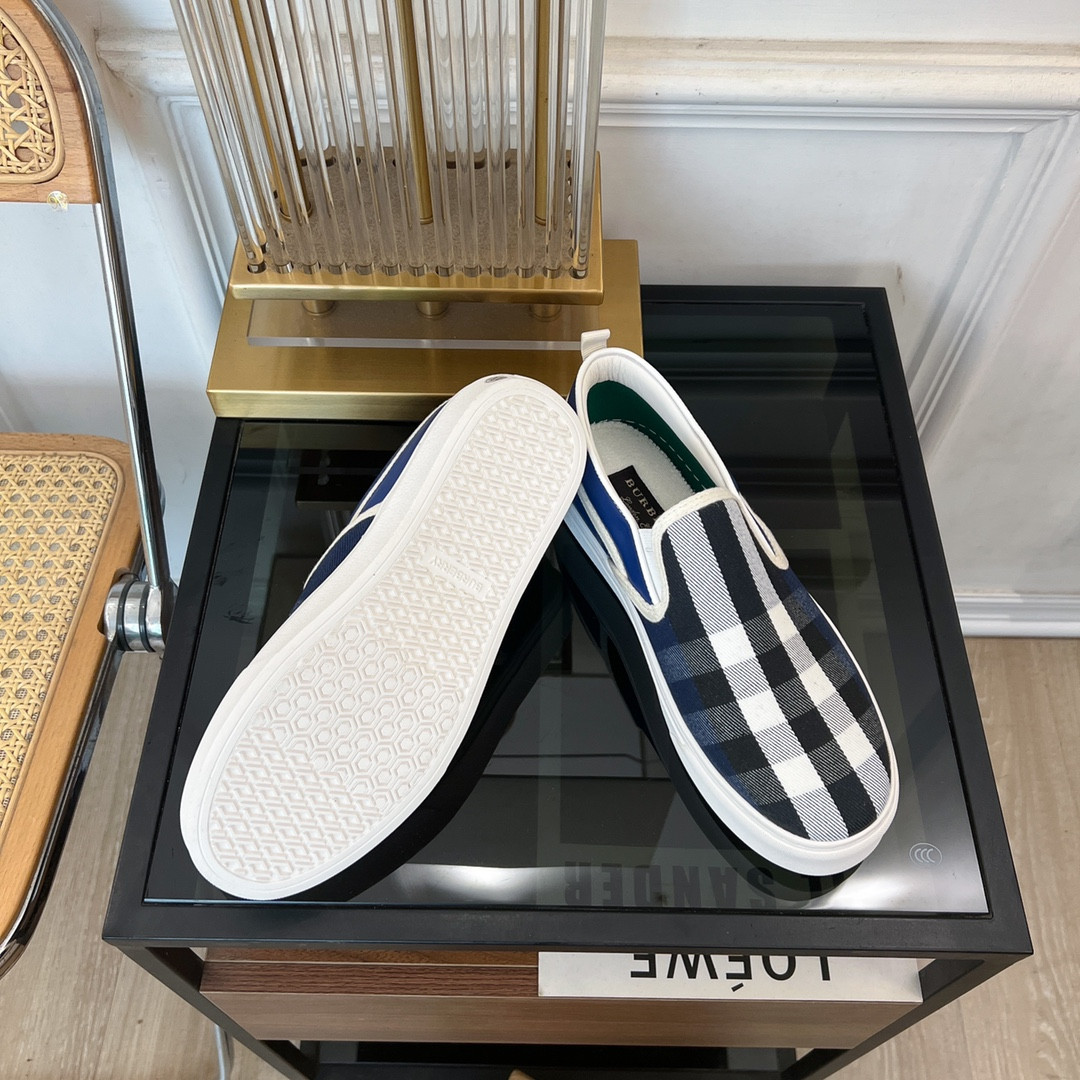 ua B**rry slip on sneakers