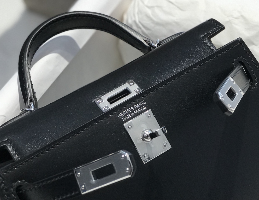 Hermès Mini Kelly 19 19×6×12CM
