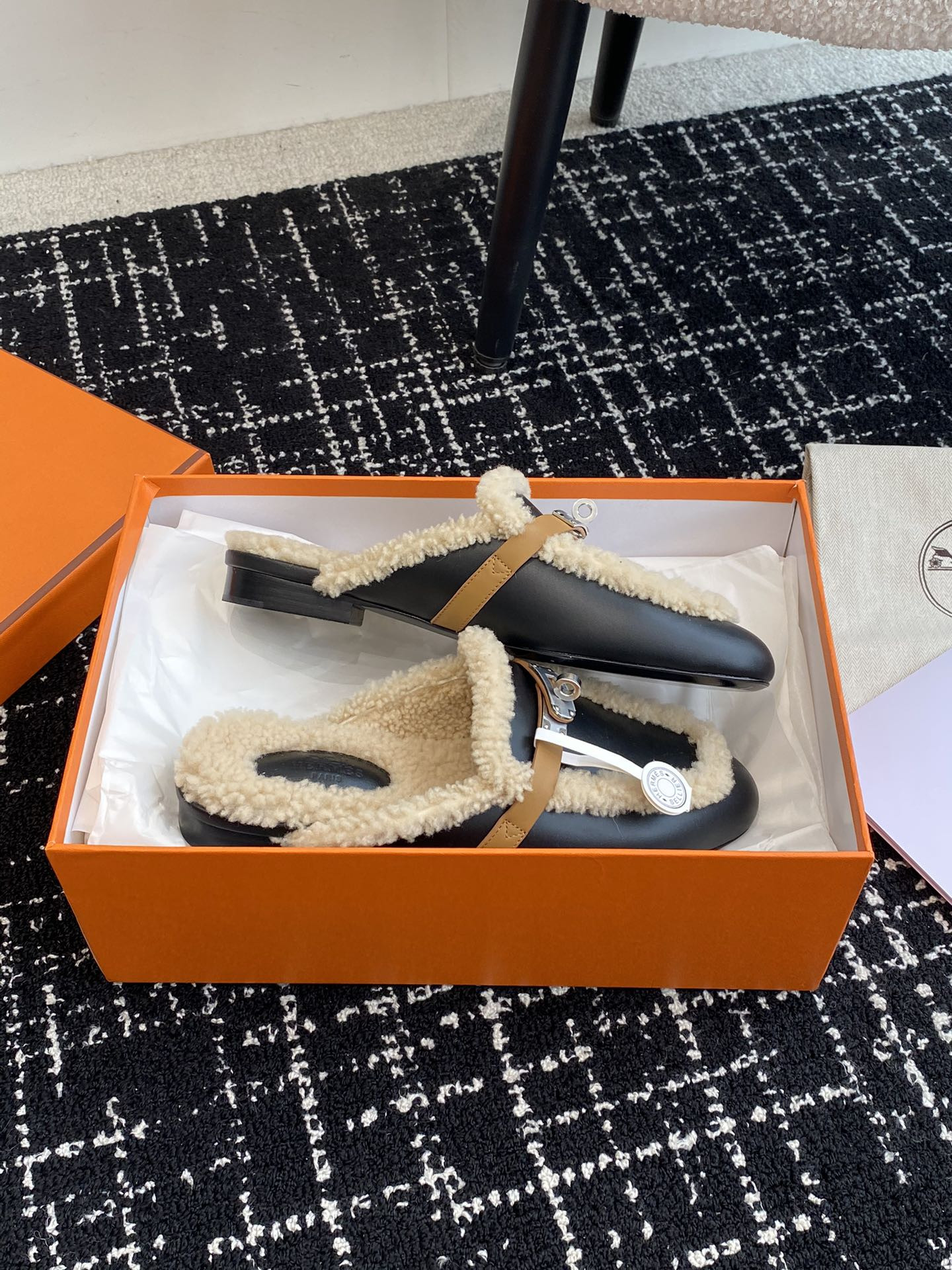 UA Hermès Oz Mule
