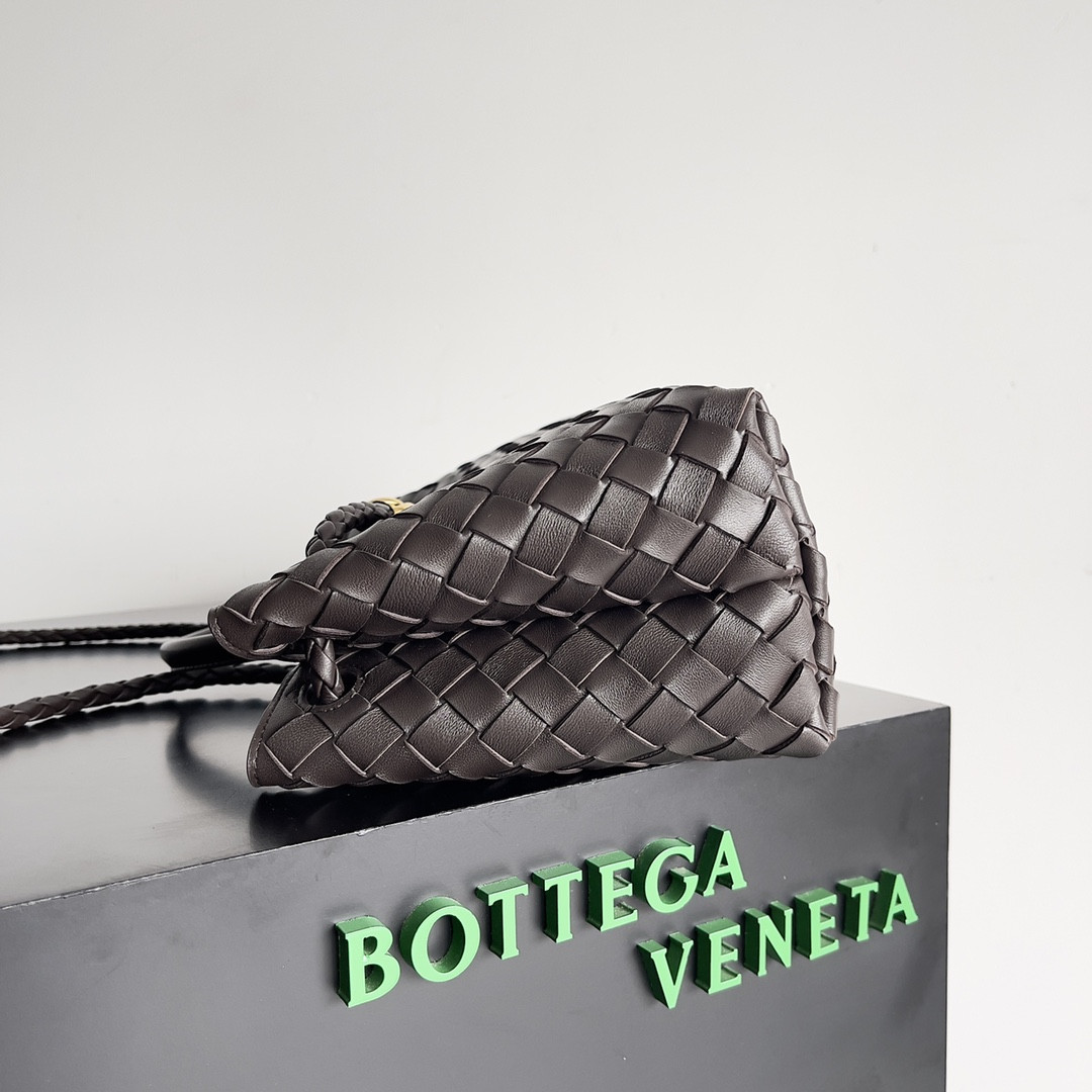 bo*te*ga Ve*ne*ta east-west andiamo 29x10x18cm
