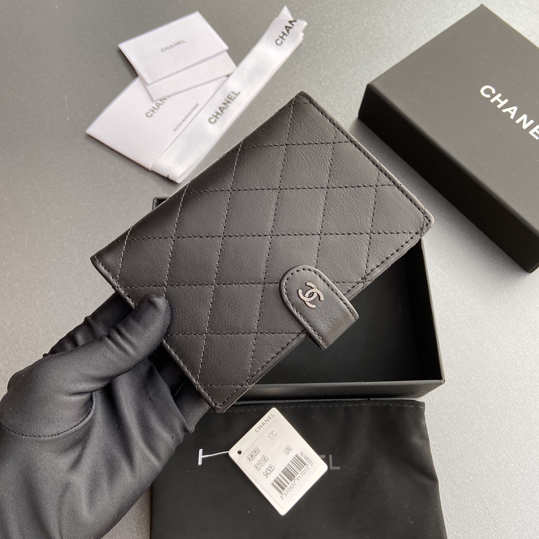 Ch*el card holder 10×14×2cm