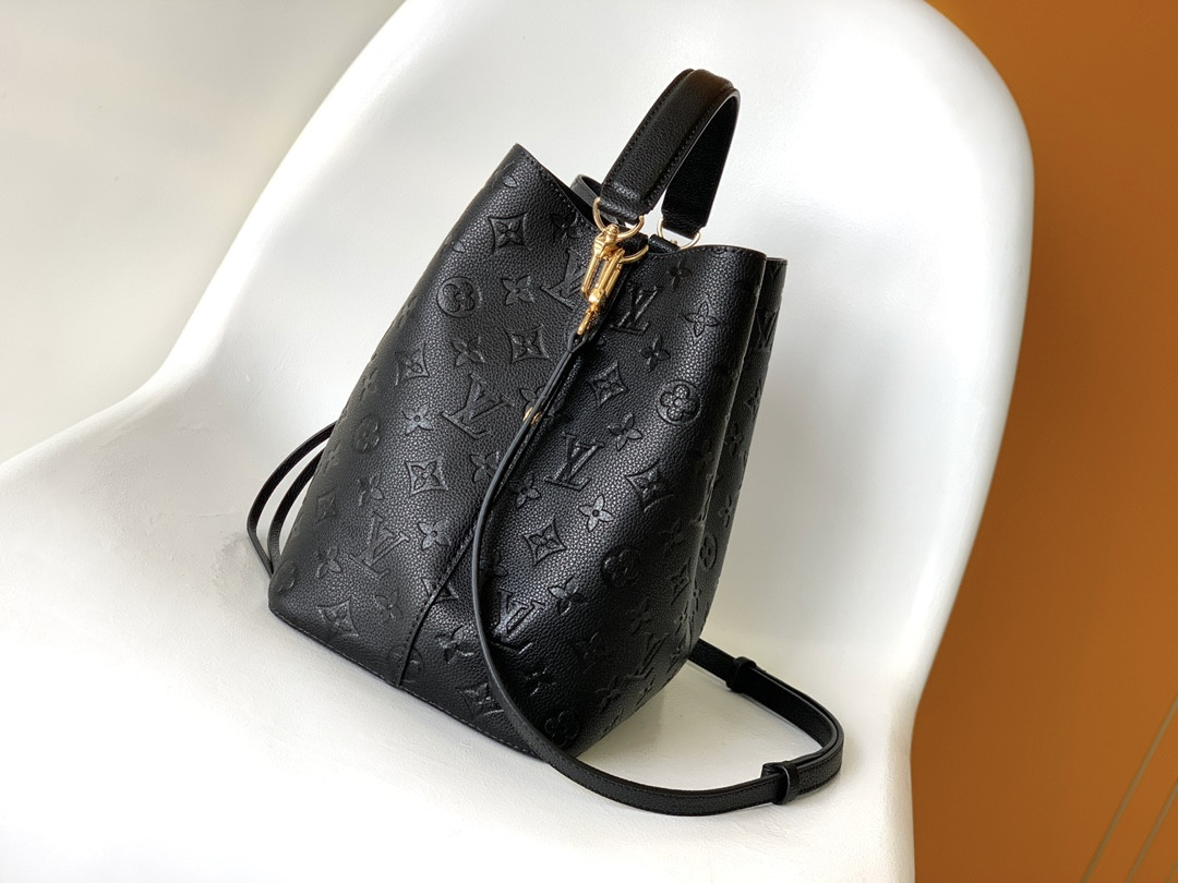 LV NéoNoé MM M45306 25.9 x 25.9 x 17.5CM