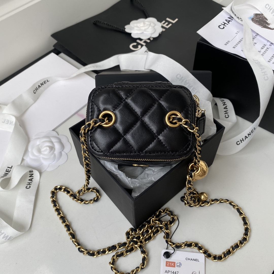 Ch*el mini box bag