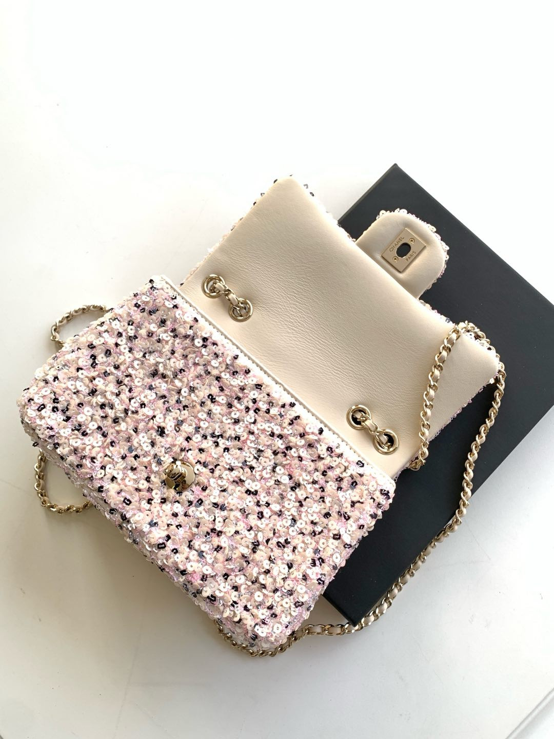 Ch*el flap bag 20cm