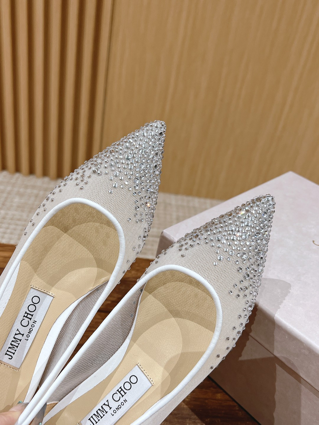 ua Ji*y Ch* flat shoes