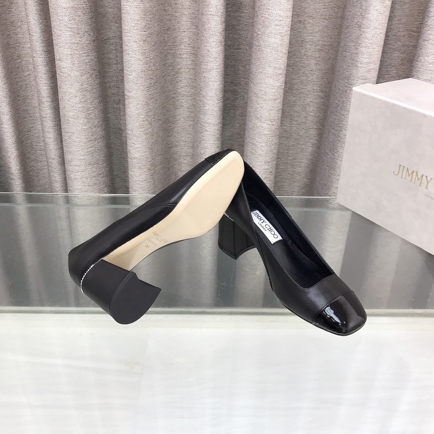 ua Ji*y Ch* jenson pumps 8.5cm